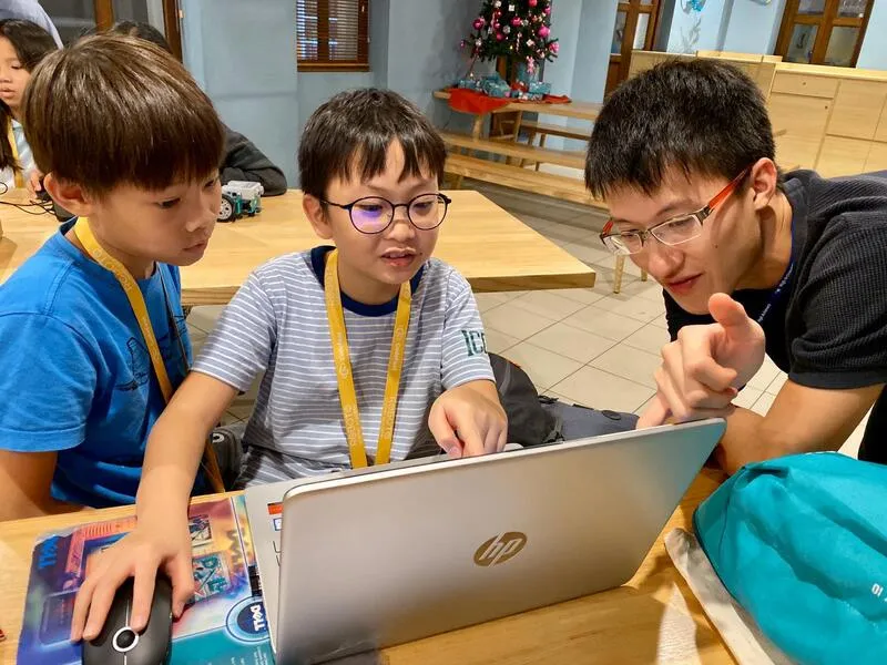 Teamwork and collaboration at CodeFest hackathon